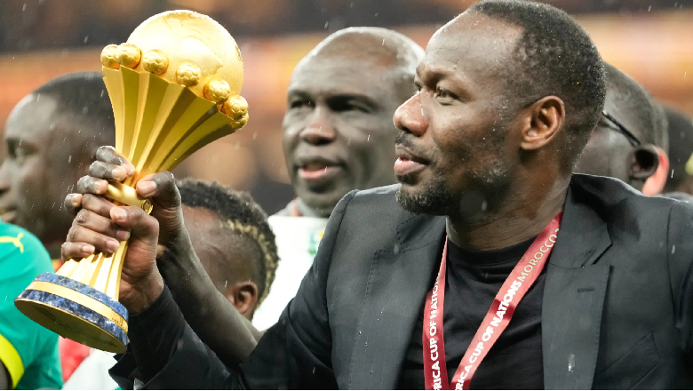 Senegal Coach Pape Thiaw at risk of suspension from the 2026 FIFA World Cup - Ảnh 1